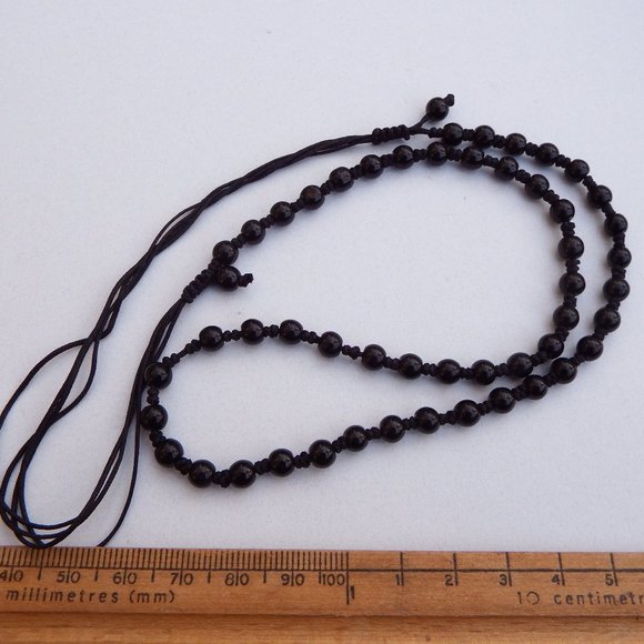 10.58grams Black Onyx Gemstone Necklace - Picture 1 of 11
